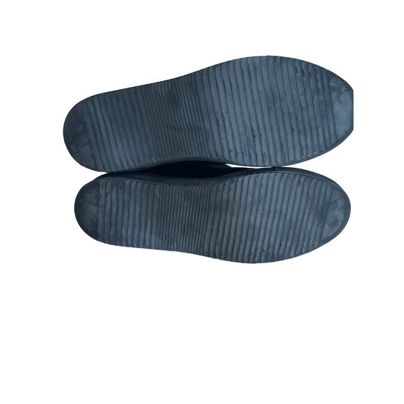 Axel Arigato - Clean 90 Zip Suede Sneakers in Black - Picture 7 of 7
